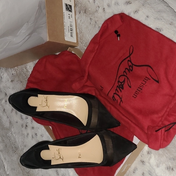 Authentic Classy Christian Louboutin heels - Picture 4 of 11